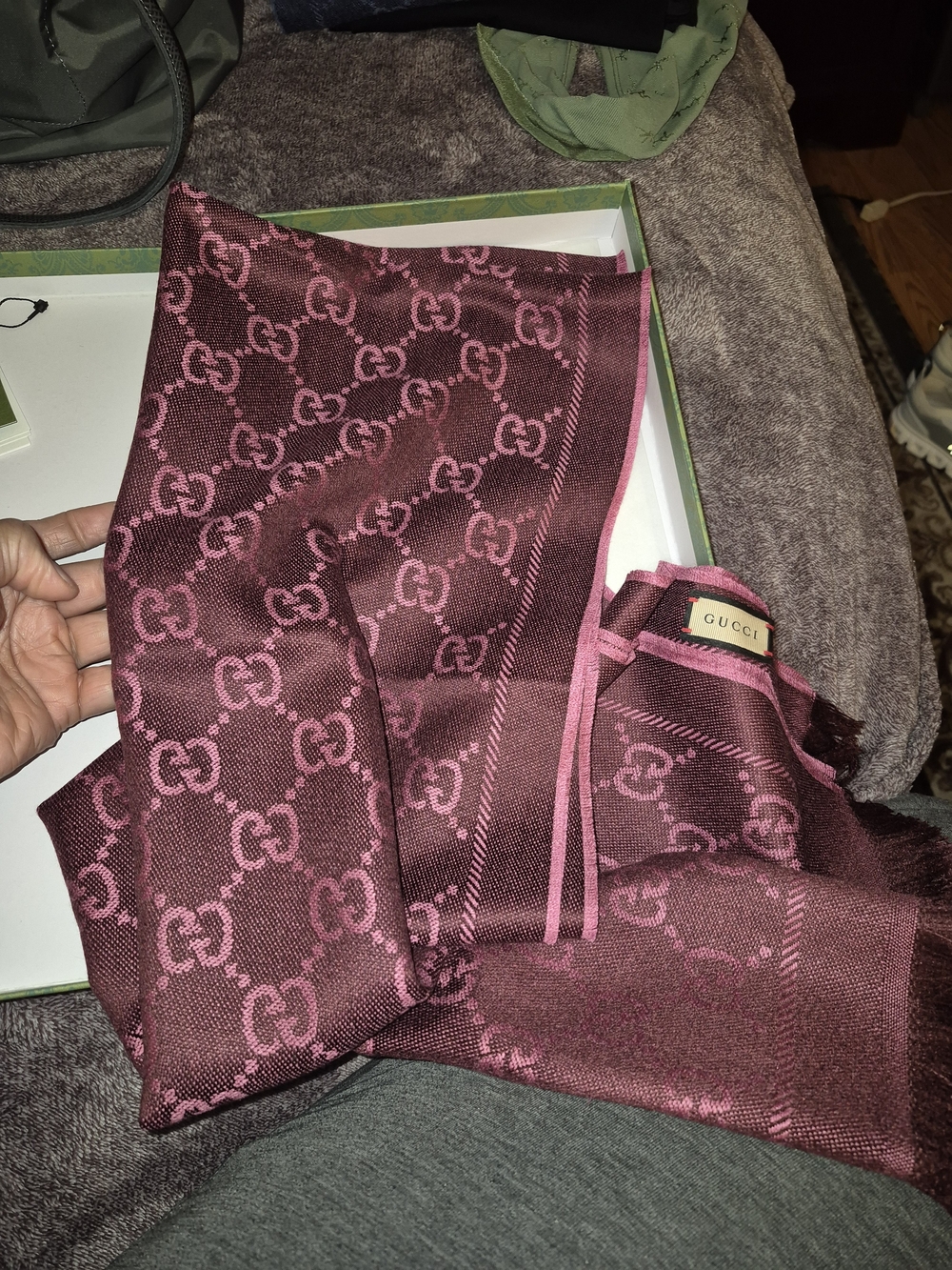 Gucci Women's GG Jacquard Scarf - Burgundy and Pink - Picture 4 of 9